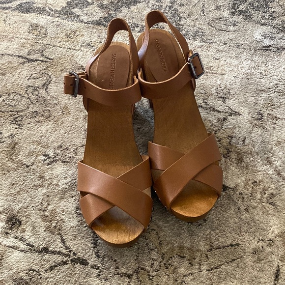 Saks Fifth Avenue Shoes - Saks fifth Avenue Wooden Heels